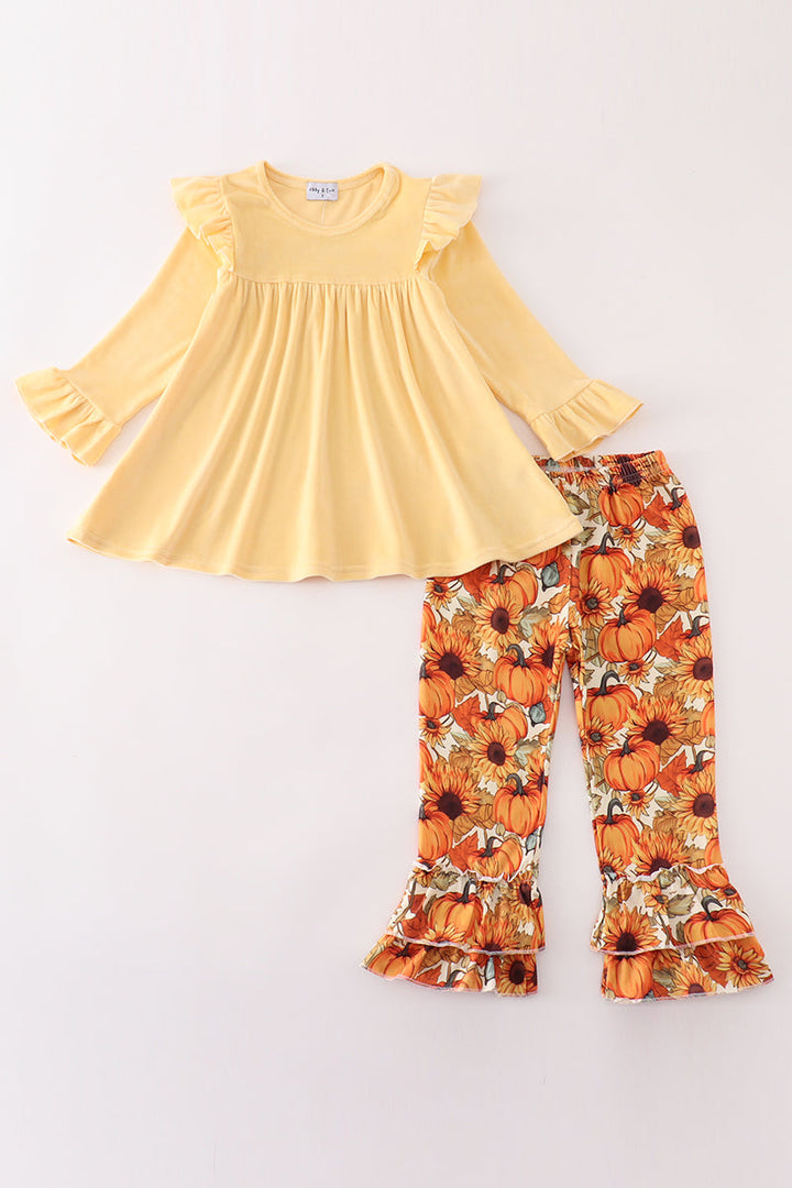 Beige Velvet Pumpkin Girl Ruffle Pants Set