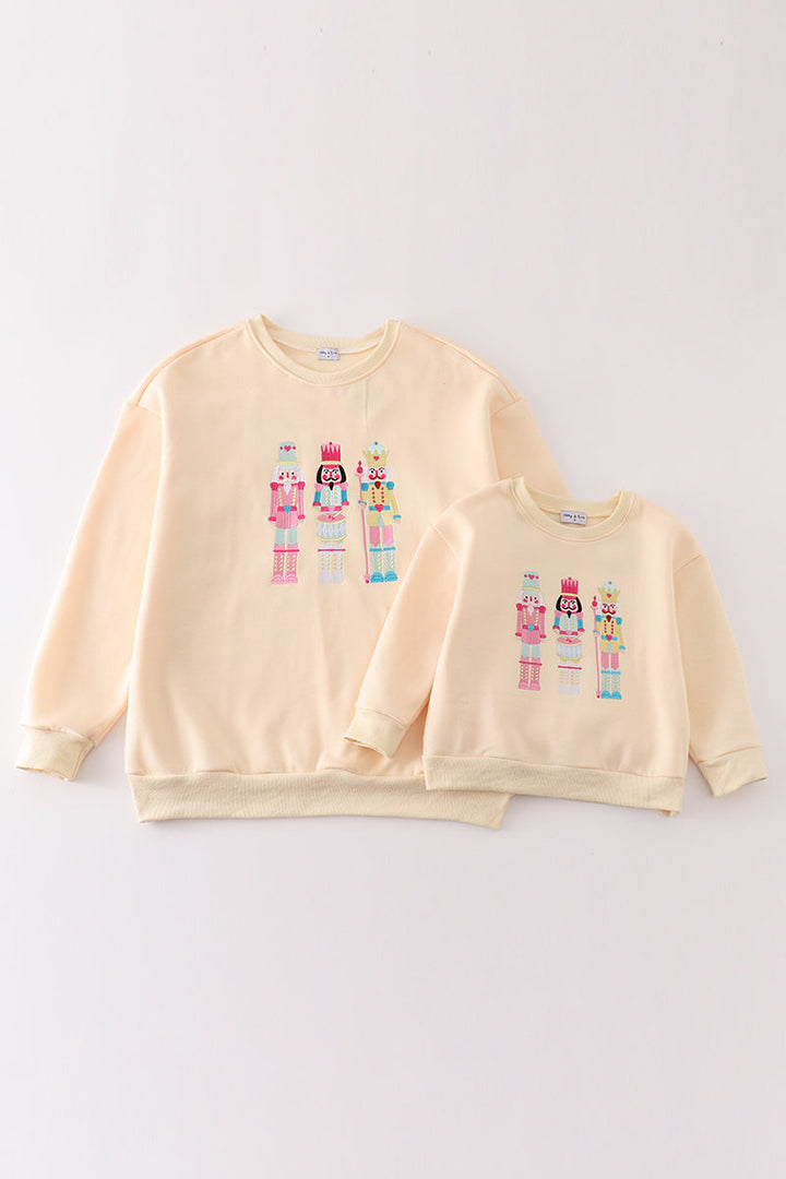 Yellow Nutcracker Embroidery Mom&me Fleece Sweatshirt