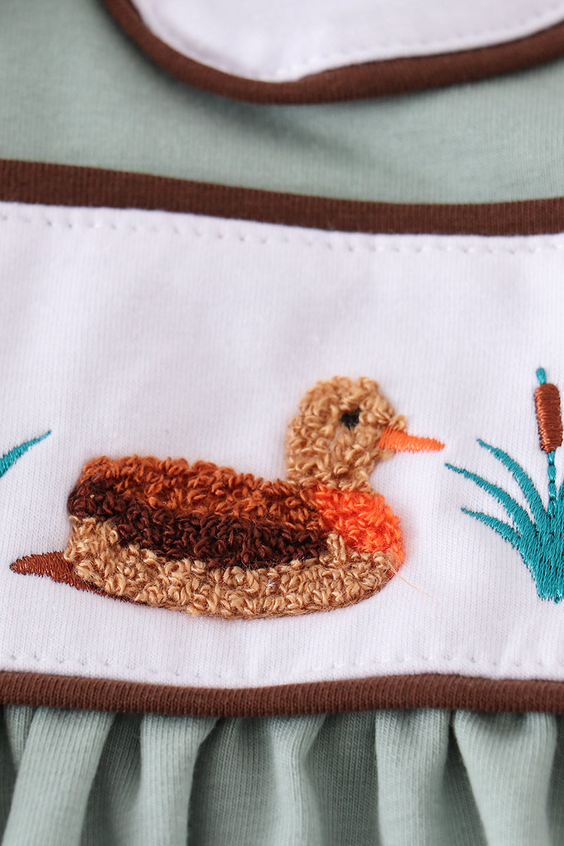 Sage Duck French Knot Girl Set